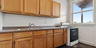 5126 S Greenwood Avenue Gallery 8