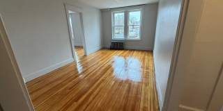 20 Unit - Well-Maintained Apartments Gallery 1