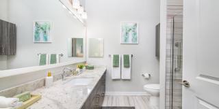 Overture Chapel Hill 55+ Active Adult Apartment Homes Gallery 20