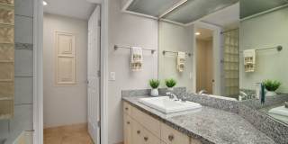Furnished 3 Bedroom 3 Bath Condo Gallery 16
