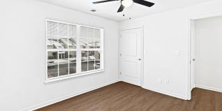 Luxurious Lakeside Living: Spacious 2-Bedroom Retreat starting at $1,339 - $1,424 Luxurious Lakeside Living: Spacious 2-Bedroom Retreat starting at $1,339 - $1,424 Gallery 15