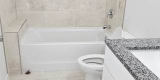 MOVE IN READY 3 BEDROOM 2 BATH LIKE NEW Gallery 11