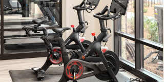 Aura Creekside Gallery 17