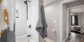 410 S ARMENIA AVENUE Gallery 21