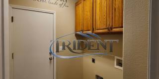 3-bedroom 2-bath home with den located in Edgewater Gallery 26
