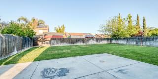 Clean and neat 4 bedroom, 2 bathroom single story in the Fancher Creek area 93727 Gallery 22