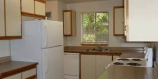 Pointe West Gallery 21