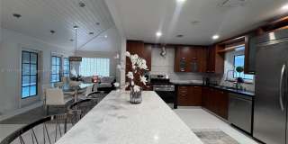 1332 Van Buren St (AVAIL 04/01/2026) Gallery 37