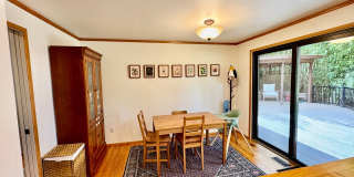 Bellevue Home On Corner Lot Gallery 8