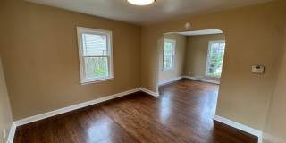 Charming 3 Bedroom Home With Fireplace and 2-Car Garage in Moline! Gallery 6