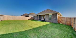 LUXURY 3 bedroom 2 bathroom cottage in 55+ community in Warr Acres, OK (LEASING SPECIAL) Gallery 24