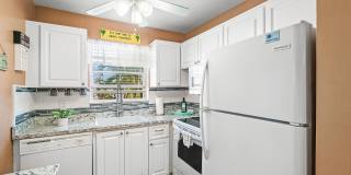 329 Markham O Gallery 12