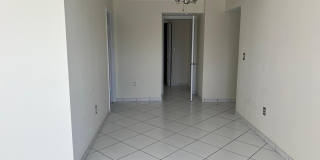 2600 Collins Avenue Gallery 3