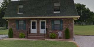 2 Bedroom 1.5 Bath Townhome Gallery 1