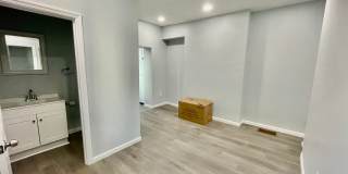 STUDENT HOUSING OPPORTUNITY - Bright and Updated 2 Bedroom 1.5 Bath House in Oakland Gallery 6