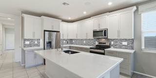 Nearly New Home on Cul-De-Sac with Owned Solar for $avings, 3-Car Tandem Garage Gallery 1