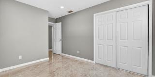 Beautifully Updated Condo with Community pool Gallery 14