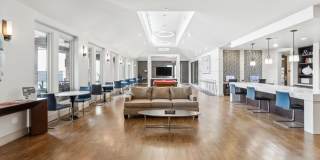 Vintage at 18th Street Gallery 4