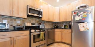 Renovated Apt in Packard's Corner! $500 Utility Rebate with Promo! H/HW Included Gallery 1