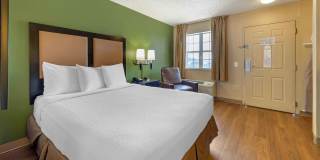 Bakersfield - California Avenue Gallery 12