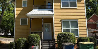 4 Bedroom Downtown Beauty! Gallery 1