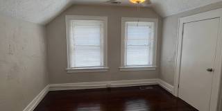 3 Bed/ 1.5 Bath All Brick Home Historic District! Gallery 8