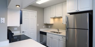 The Pointe Gallery 1