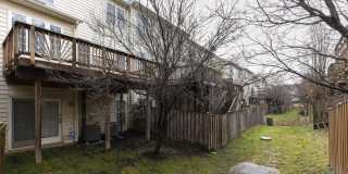 25859 KIRKWOOD Square Gallery 36