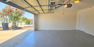 Single Story Senior Home 55+ community- Newly Remodeled- Ready To Move In. Gallery 42