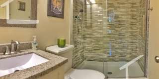 Gorgeous Townhouse in Quincy Avail 9/1 Gallery 4