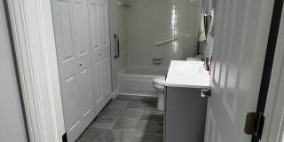 400 Sherwood Green Court Gallery 1