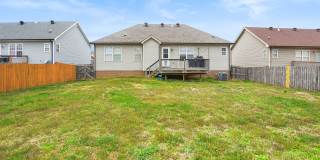 Pet Friendly Four Bedroom with Basement! Gallery 21