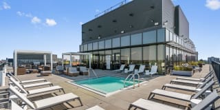 Elevate Lincoln Park Apartments Gallery 9