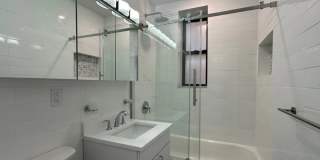 73 W 12th St Gallery 5