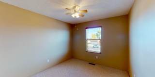 3 bedroom 2.5 bathroom southwest Albuquerque Gallery 10