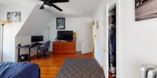 Charming Coolidge Corner Apt w Heat and Hot Water Inc.  Pro Managed Gallery 8