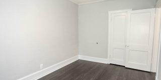 1601-15 W Berteau Gallery 16