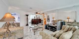 2889 NE 35th St Gallery 19