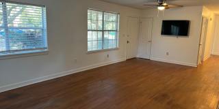 Pleasant 3 Bedroom Home for Rent! Gallery 1