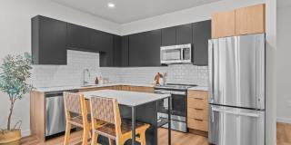 Linden Hill Gallery 2