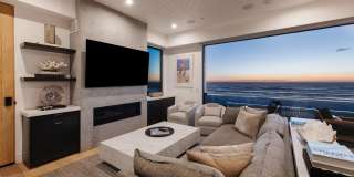 2200 The Strand Gallery 15