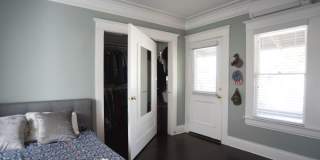 Charming Upper Floor 2 Bed / 1 Bath with Bonus Studio in a Prime Echo Park Location Gallery 7