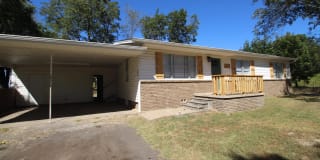 1610 West Frank Street Gallery 1