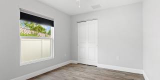 525 Fleming Street Gallery 17