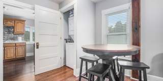 Quaint and Cozy One Bedroom Furnished Home In Florence Gallery 8