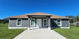 2447 NW 5th Street Gallery 1