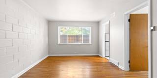The Bethana Apartments Gallery 7