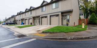 Garage, Backyard, 3 Bedroom - Now Leasing Gallery 30