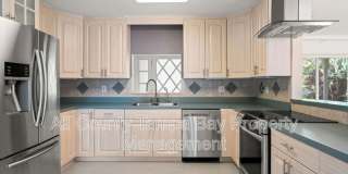 2725 N Myrtle Ave Gallery 10