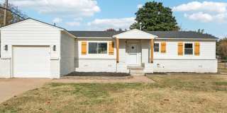 411 W 46th St Gallery 1